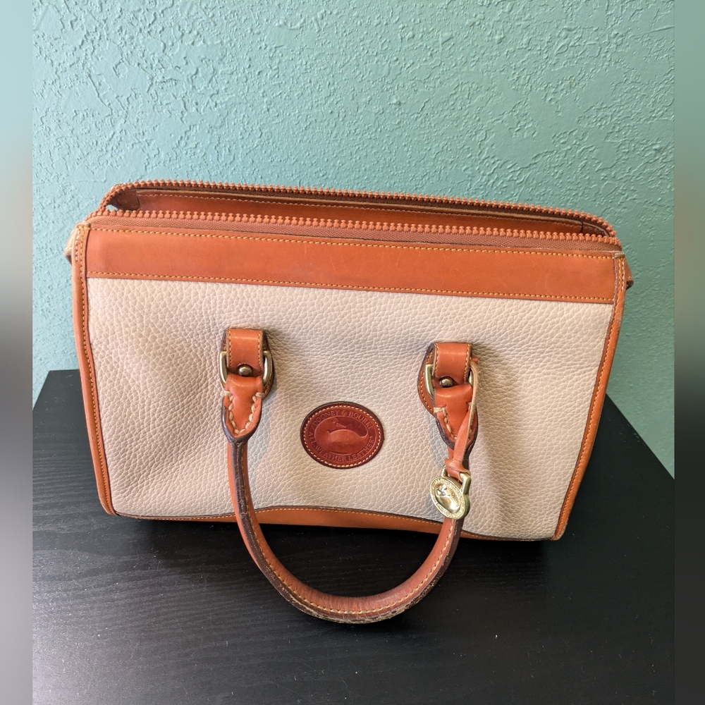 Vintage with original box Dooney & Bourke Bone Classic Satchel